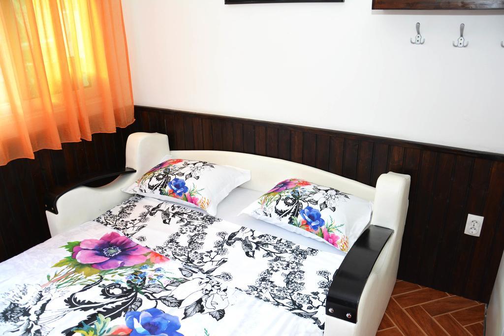 Apartment Milica Kotor Exterior foto
